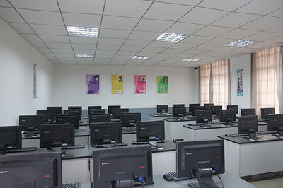 四川省商務學校計算機專業 聚焦計算機技術開發，培養新時代信息技術人才